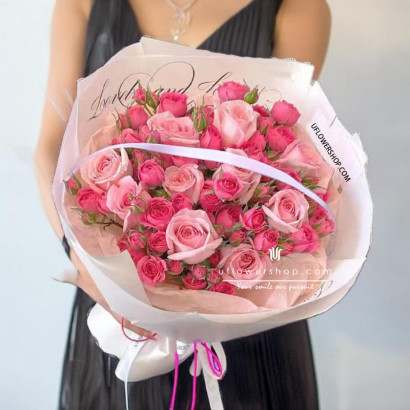 粉紅心語玫瑰混合花束